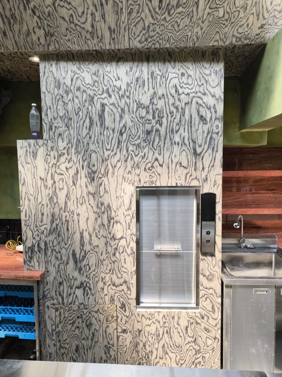 Thang Thực Phẩm Q2 